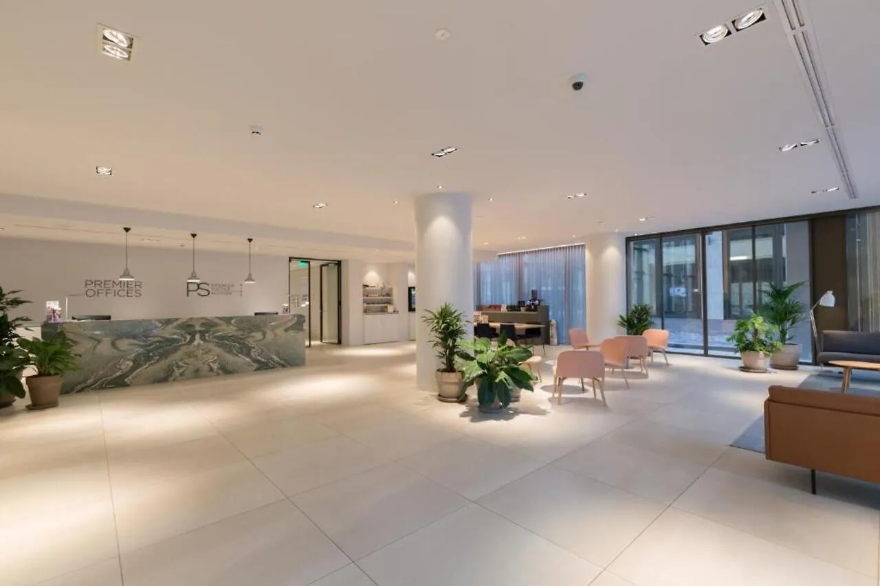 Aparthotel Premier Suites Rotterdam